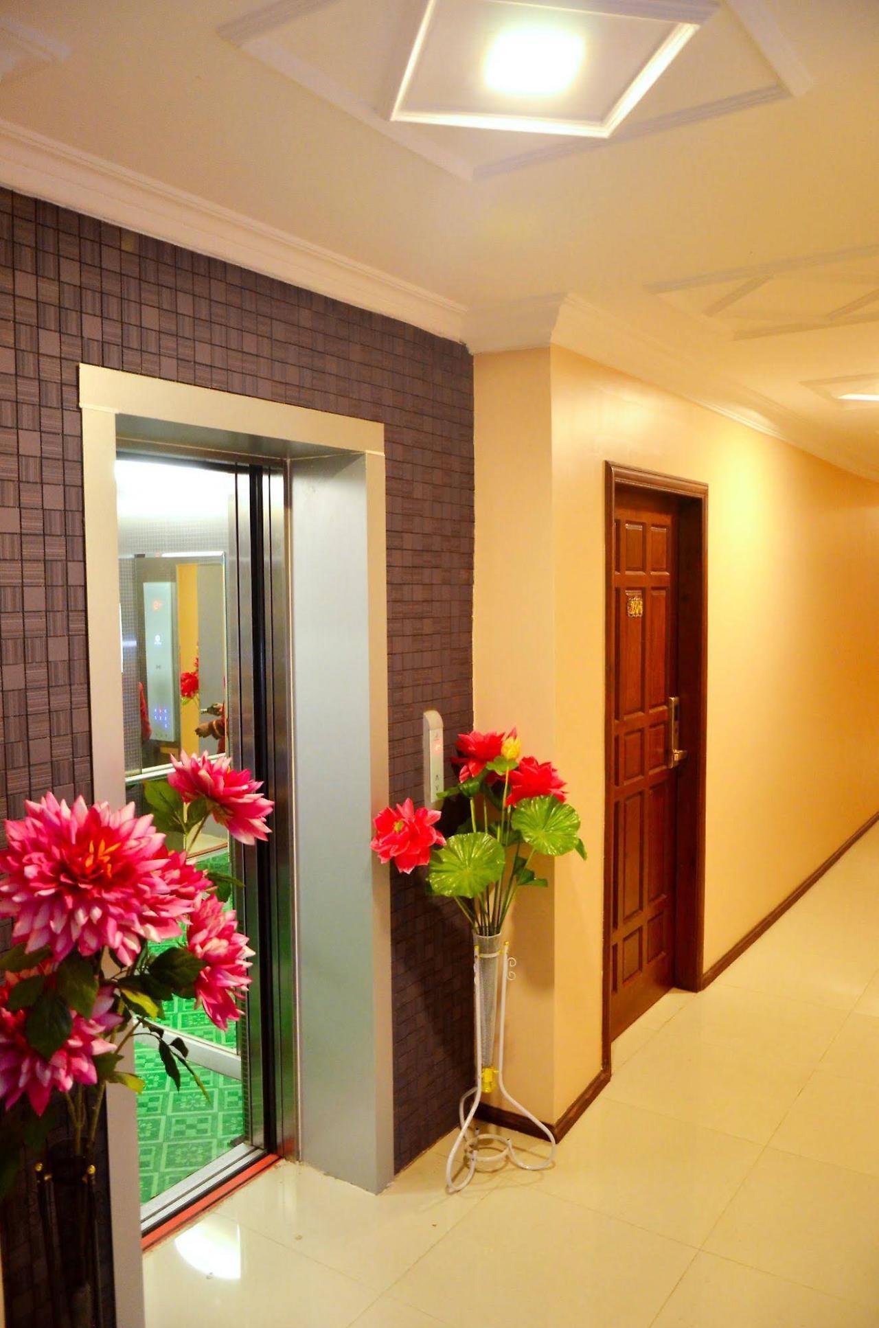Golden City Light Hotel Mandalay Exterior foto